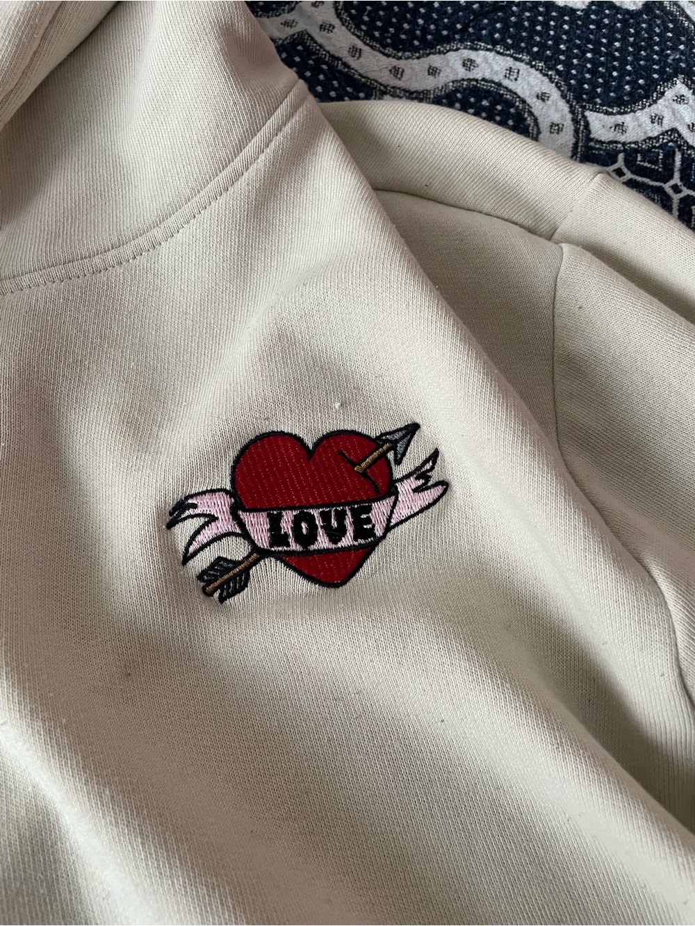 Cream cotton blend hoodie S - Picture 2 of 4